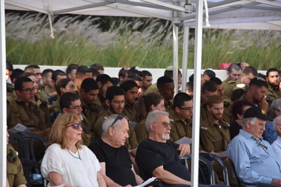 טובה לשם,שמואל סורק,עזריאל נבו מחברי ההנהלה של עמותת דורות ההמשך